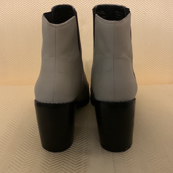 EUC Shelly’s ankle boots - Picture 6 of 10